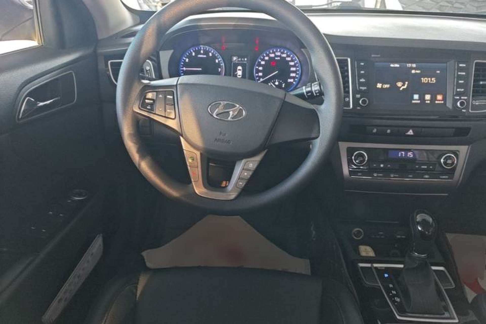 Used Hyundai Mistra 2016 1.8L Automatic Smart GLS Steering Wheel