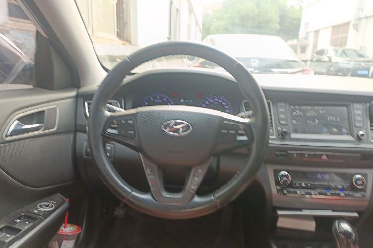Used Hyundai Mistra 2016 1.8L Automatic Deluxe DLX Model Steering Wheel