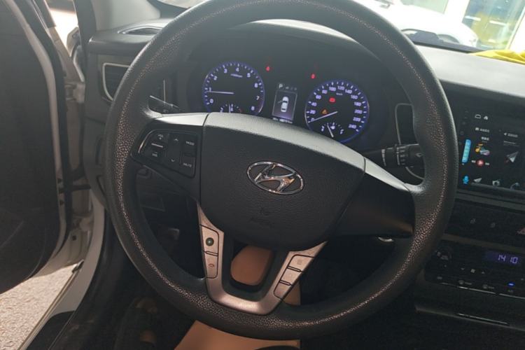 Used Hyundai Mistra 2016 1.8L Automatic Smart GLS Steering Wheel