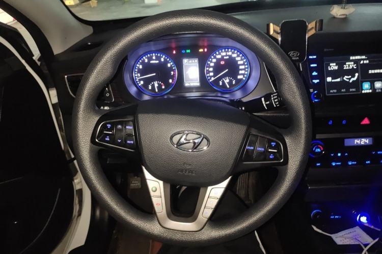Used Hyundai Mistra 2016 1.6T Automatic Smart GLS Steering Wheel