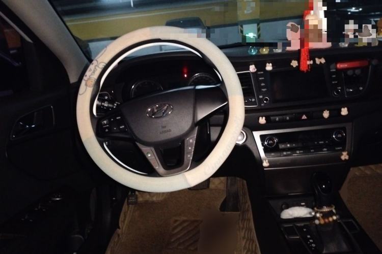 Used Hyundai Mistra 2016 1.6T Automatic Smart GLS Steering Wheel