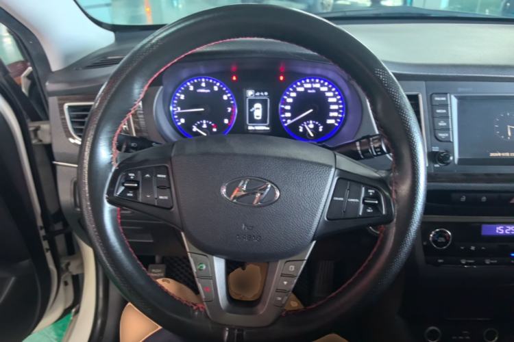 Used Hyundai Mistra 2016 1.6T Automatic Smart GLS Steering Wheel