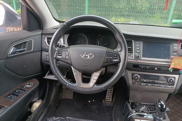 Used Hyundai Mistra 2016 1.6T Automatic Flagship TOP Model Steering Wheel