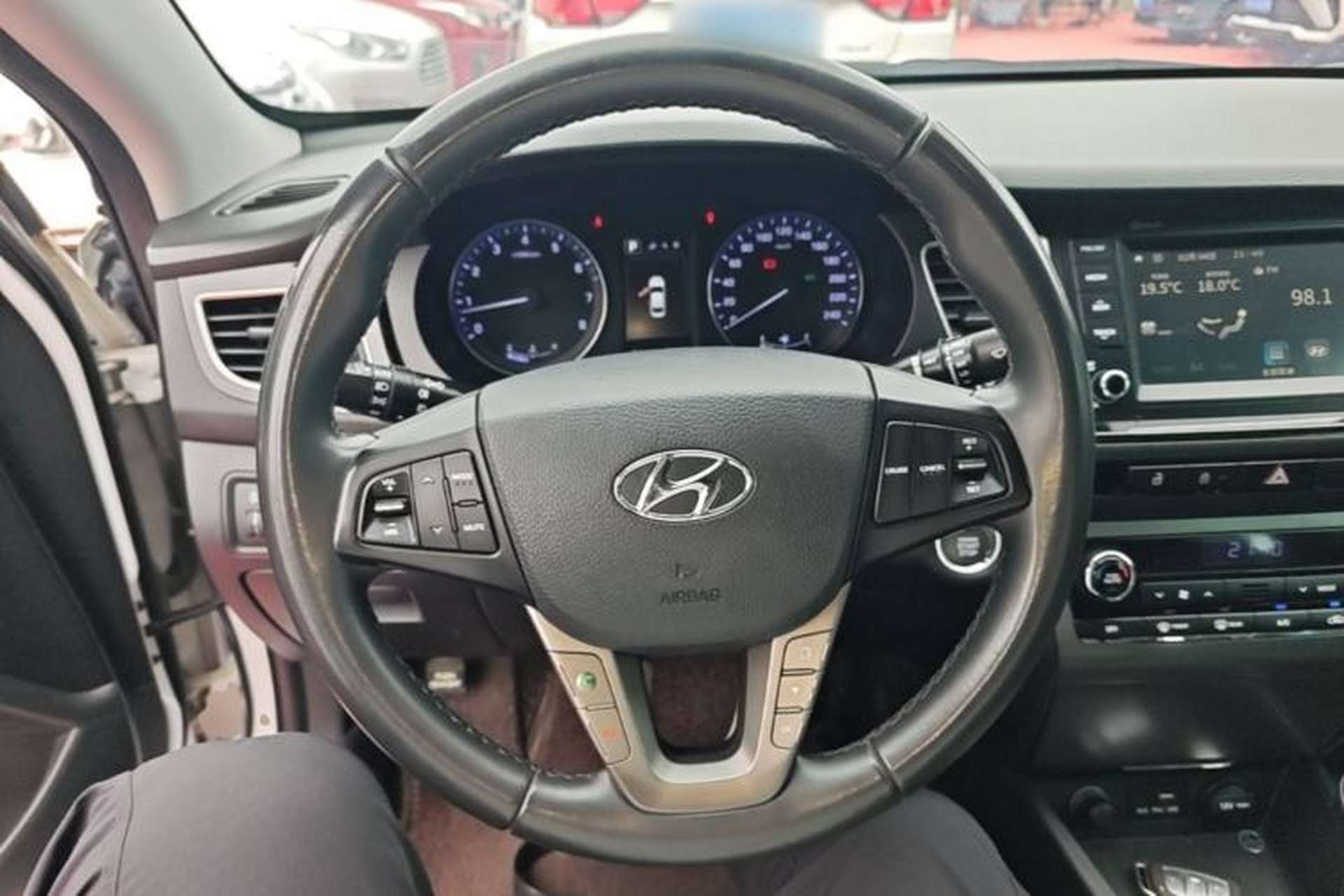 Used Hyundai Mistra 2016 1.8L Automatic Deluxe DLX Model Steering Wheel