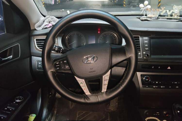 Used Hyundai Mistra 2016 1.6T Automatic Smart GLS Steering Wheel