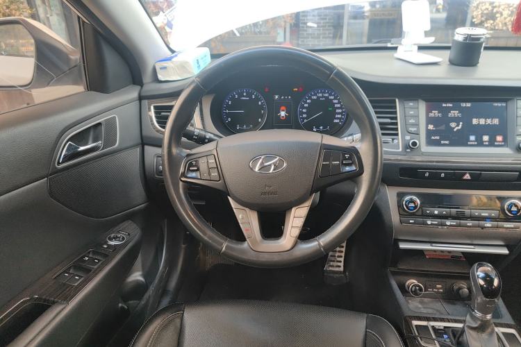 Used Hyundai Mistra 2016 1.6T Automatic Flagship TOP Model Steering Wheel