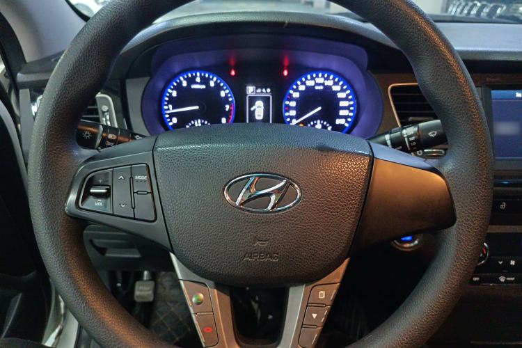 Used Hyundai Mistra 2016 1.8L Automatic Smart GLS Steering Wheel