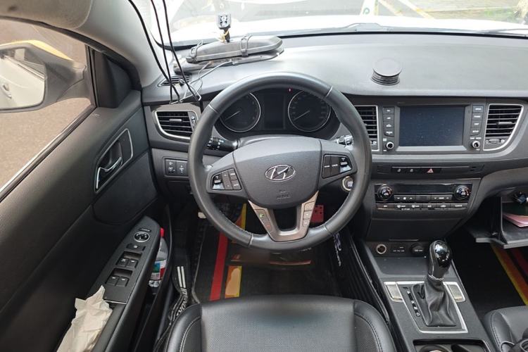 Used Hyundai Mistra 2016 1.8L Automatic Deluxe DLX Model Steering Wheel