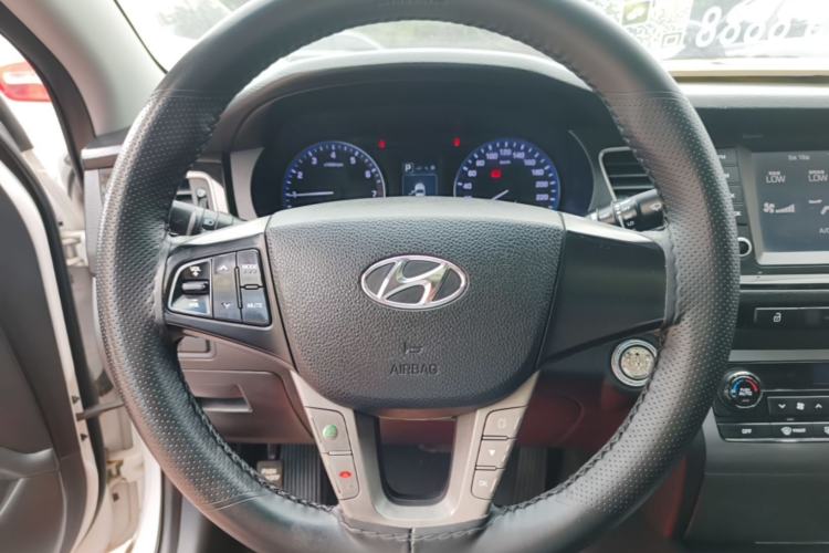 Used Hyundai Mistra 2016 1.8L Automatic Smart GLS Steering Wheel