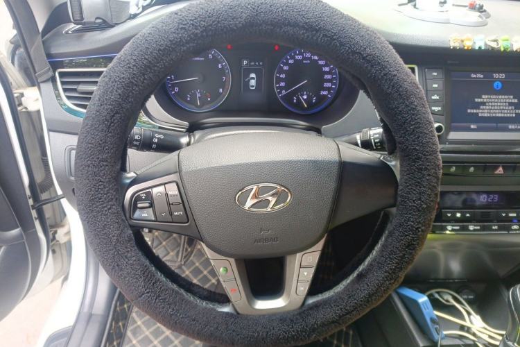 Used Hyundai Mistra 2016 1.8L Automatic Smart GLS Steering Wheel