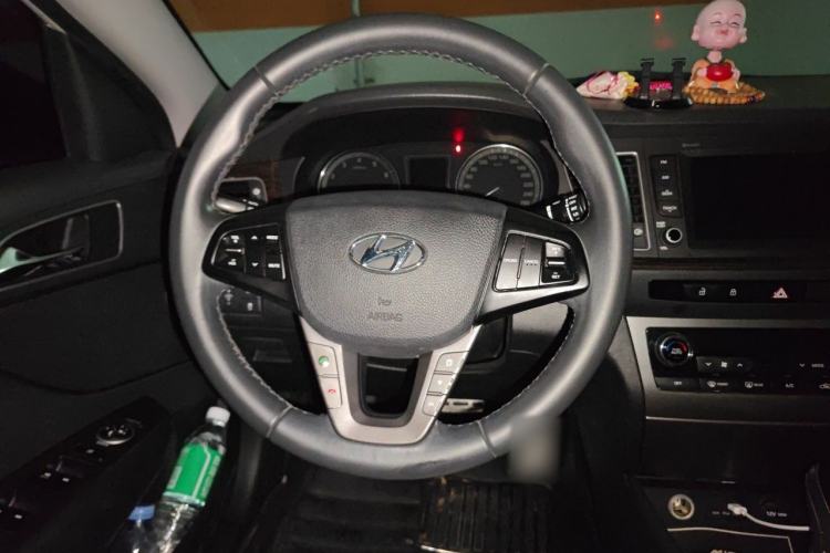 Used Hyundai Mistra 2016 1.6T Automatic Flagship TOP Model Steering Wheel
