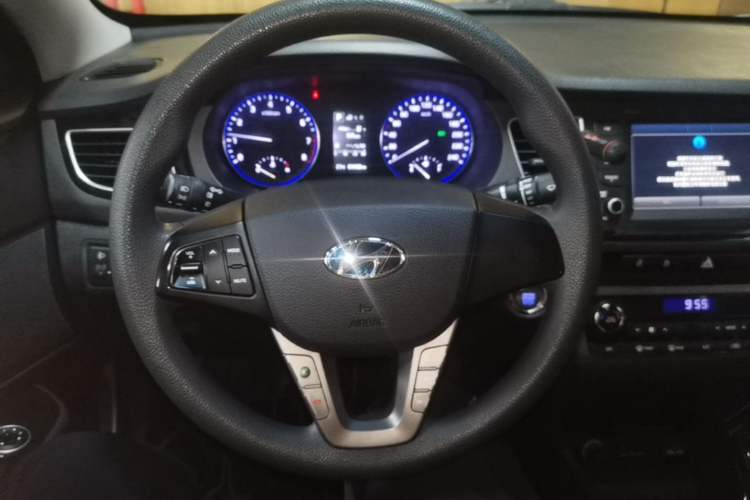 Used Hyundai Mistra 2016 1.8L Automatic Smart GLS Steering Wheel