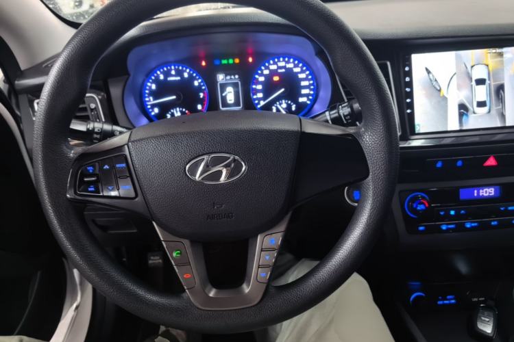 Used Hyundai Mistra 2016 1.8L Automatic Smart GLS Steering Wheel