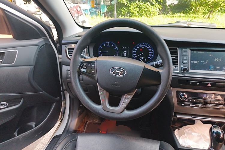Used Hyundai Mistra 2016 1.8L Automatic Smart GLS Steering Wheel