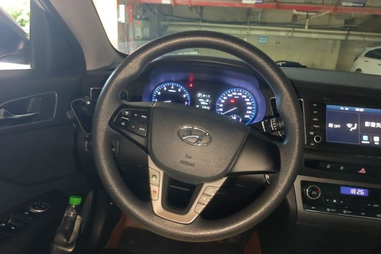 Used Hyundai Mistra 2016 1.6T Automatic Smart GLS Steering Wheel