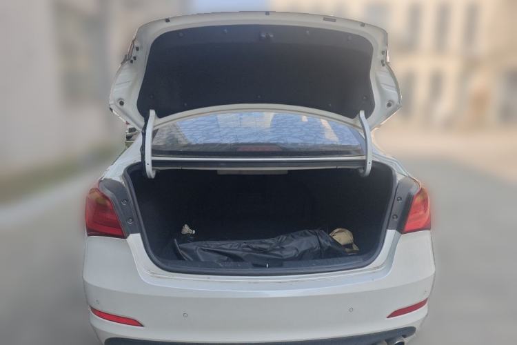 Used Hyundai Mistra 2016 1.8L Automatic Deluxe DLX Model Trunk