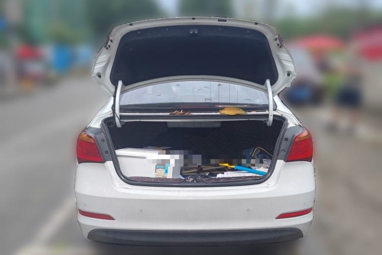Used Hyundai Mistra 2016 1.8L Automatic Smart GLS Trunk