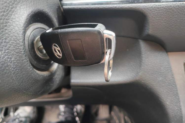Used Hyundai Mistra 2016 1.8L Manual Comfort GL Model Vehicle Key