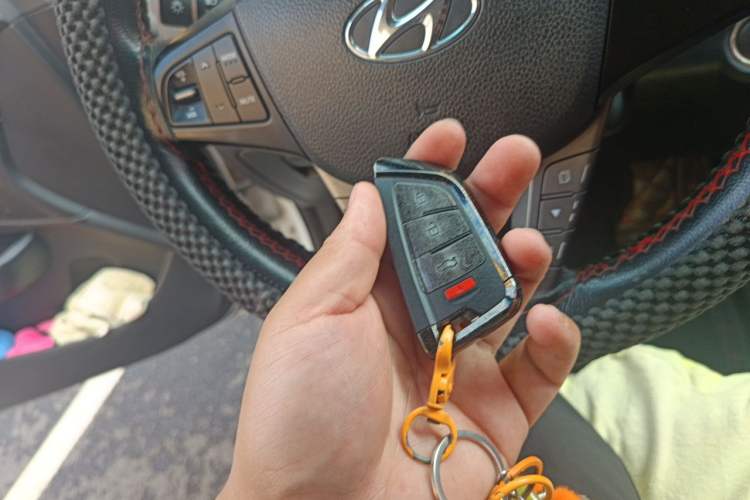 Used Hyundai Mistra 2016 1.8L Automatic Smart GLS Vehicle Key