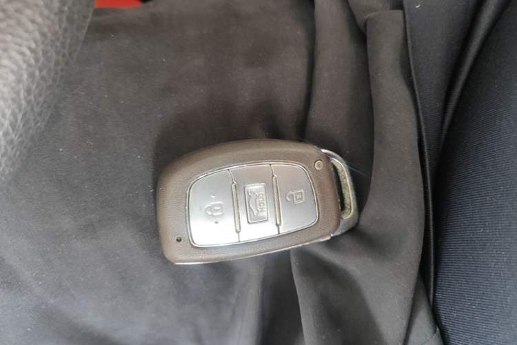Used Hyundai Mistra 2016 1.6T Automatic Smart GLS Vehicle Key