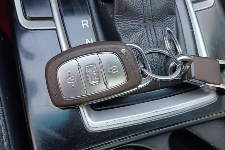 Used Hyundai Mistra 2016 1.8L Automatic Smart GLS Vehicle Key