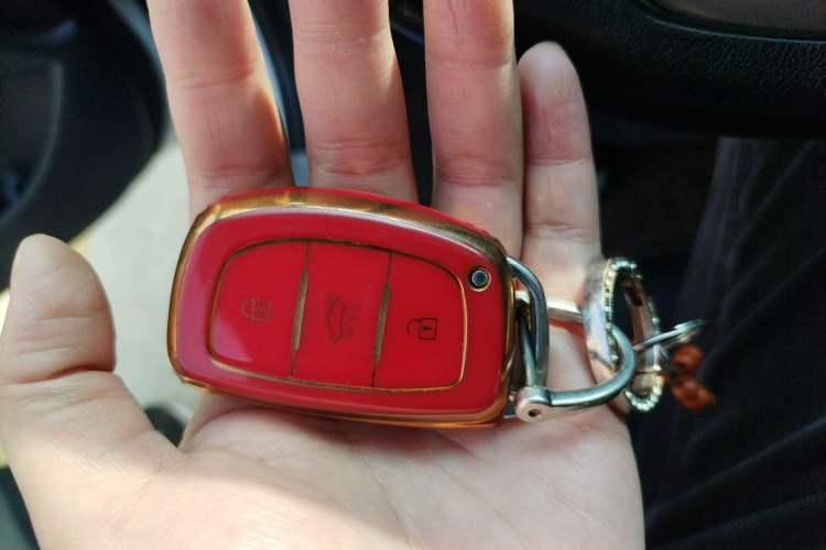 Used Hyundai Mistra 2016 1.6T Automatic Smart GLS Vehicle Key