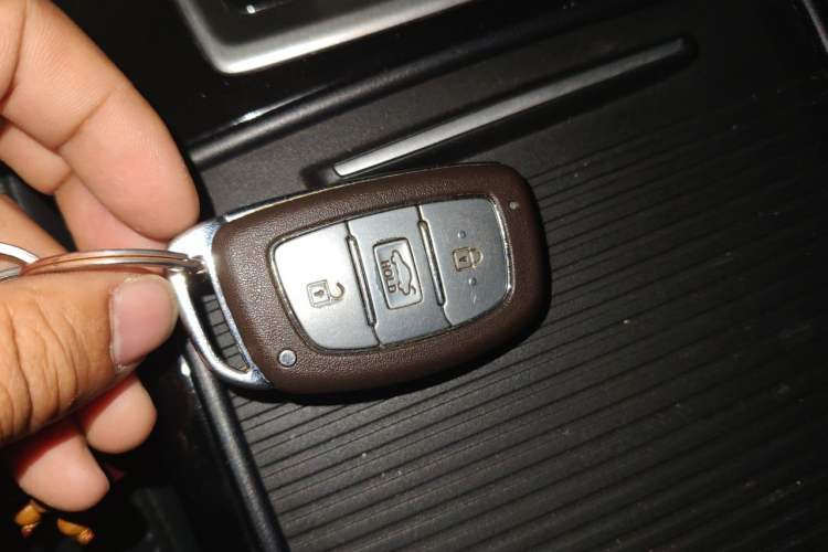 Used Hyundai Mistra 2016 1.8L Automatic Deluxe DLX Model Vehicle Key