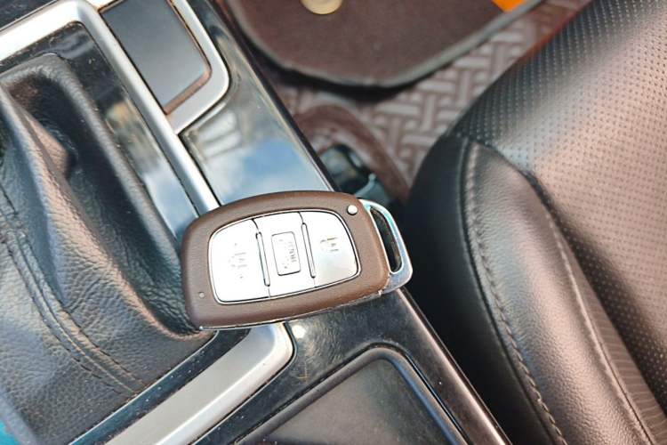 Used Hyundai Mistra 2016 1.8L Automatic Smart GLS Vehicle Key