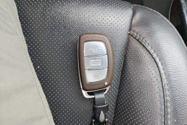 Used Hyundai Mistra 2016 1.8L Automatic Deluxe DLX Model Vehicle Key