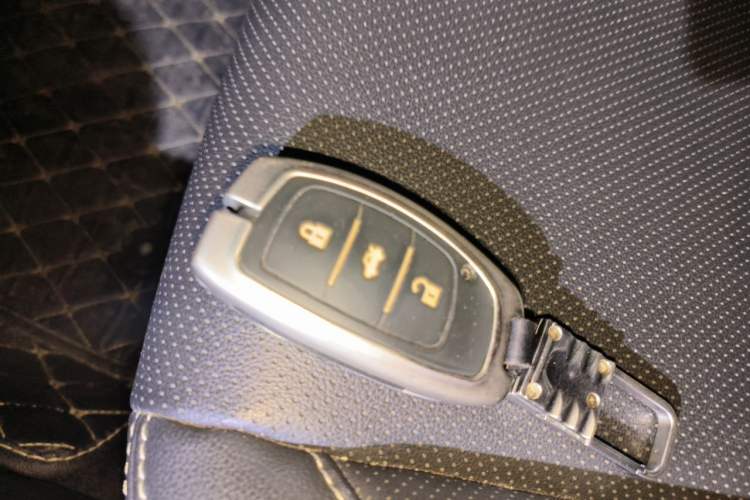 Used Hyundai Mistra 2016 1.6T Automatic Smart GLS Vehicle Key