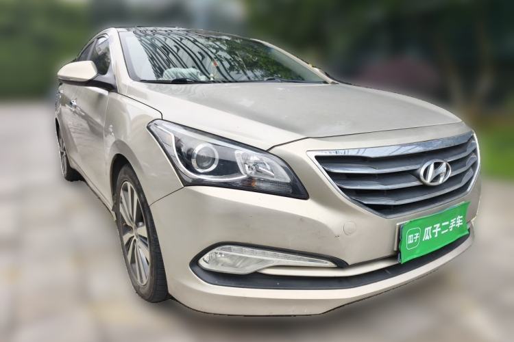 Used Hyundai Mistra 2016 1.8L Automatic Smart GLS Front Right 45 Deg