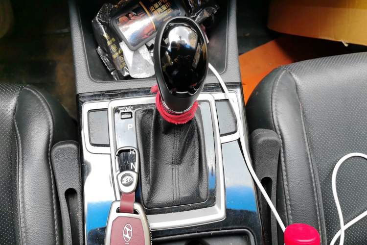 Used Hyundai Mistra 2016 1.8L Automatic Deluxe DLX Model Gear Lever
