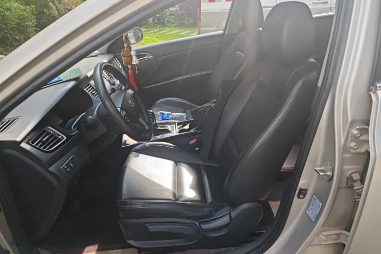 Used Hyundai Mistra 2016 1.8L Automatic Smart GLS Left Front Seat