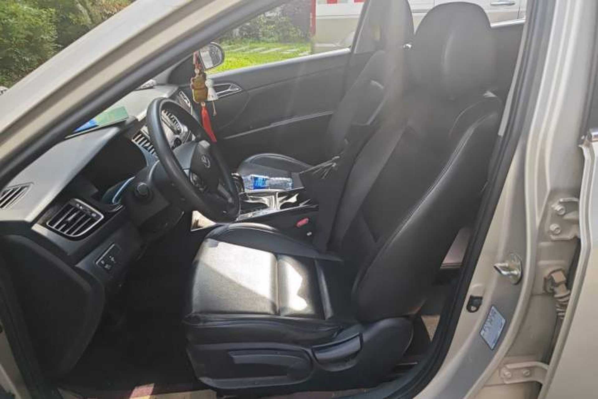 Used Hyundai Mistra 2016 1.8L Automatic Smart GLS Left Front Seat