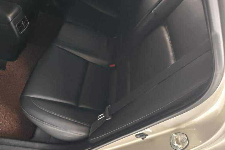 Used Hyundai Mistra 2016 1.8L Automatic Smart GLS Left Rear Seat