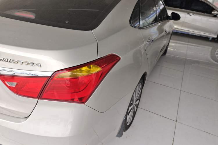 Used Hyundai Mistra 2016 1.8L Automatic Smart GLS Right Rear Taillight