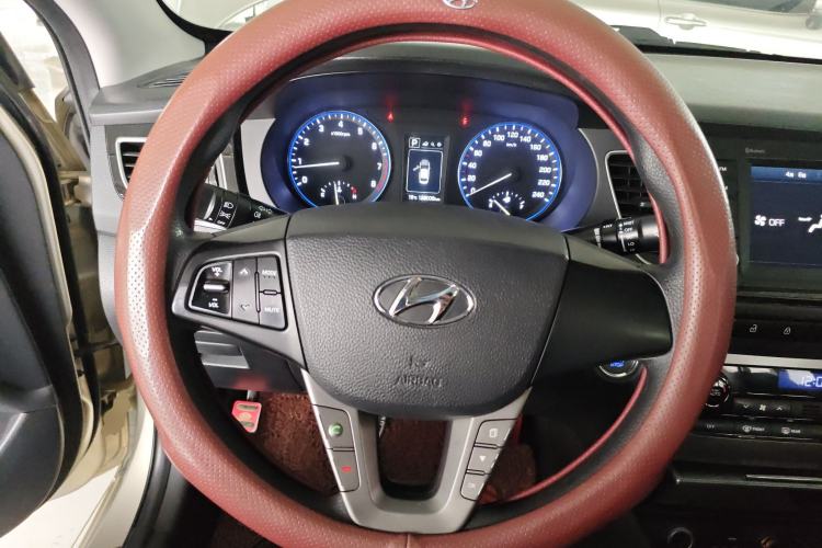 Used Hyundai Mistra 2016 1.8L Automatic Smart GLS Steering Wheel