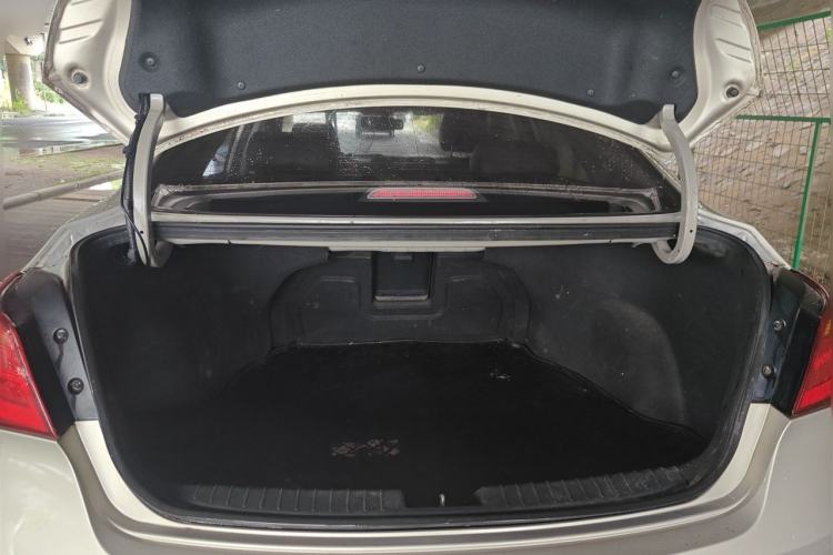 Used Hyundai Mistra 2016 1.8L Automatic Deluxe DLX Model Trunk