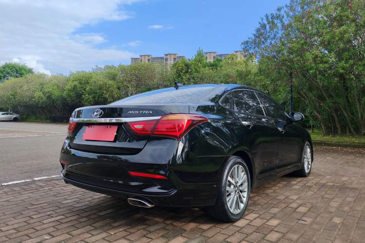 Used Hyundai Mistra 2017 1.8L Automatic Deluxe DLX Model China V Emission Standard Exterior 5
