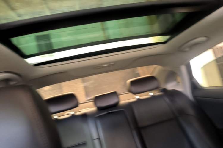 Used Hyundai Mistra 2017 1.8L Automatic Deluxe DLX Model China V Emission Standard Headliner