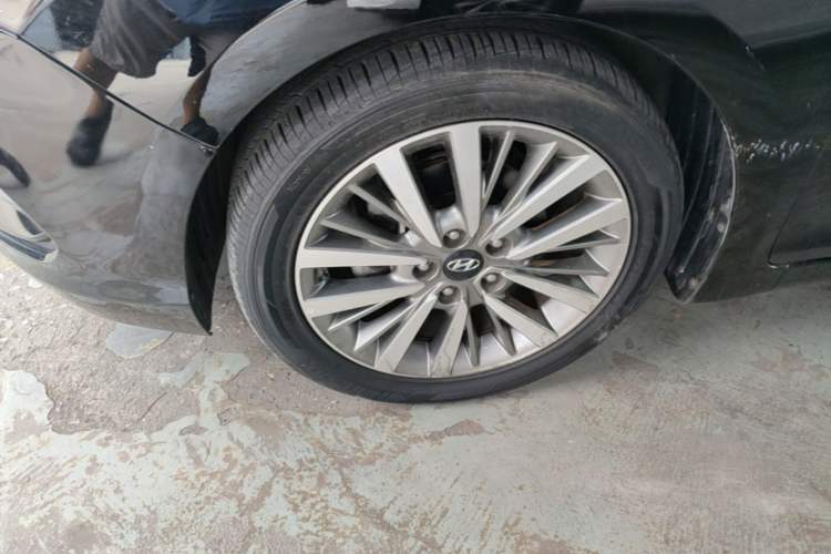 Used Hyundai Mistra 2017 1.8L Automatic Smart GLS China V Standard Left Front Wheel Hub