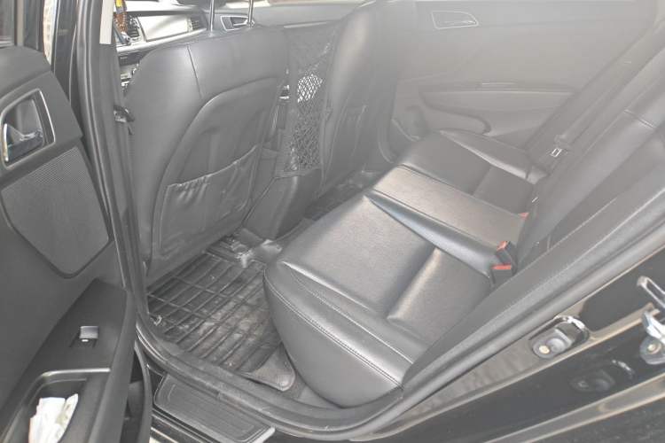 Used Hyundai Mistra 2017 1.8L Automatic Deluxe DLX Model China V Emission Standard Left Rear Seat