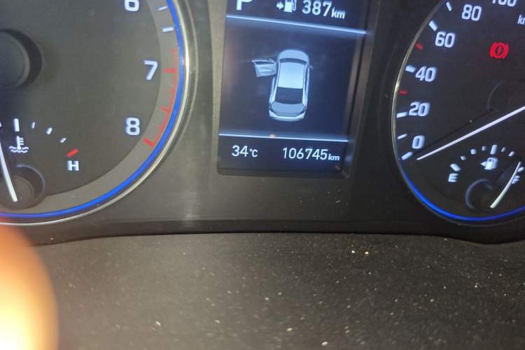 Used Hyundai Mistra 2017 1.8L Automatic Smart GLS China V Standard Odometer Close Up