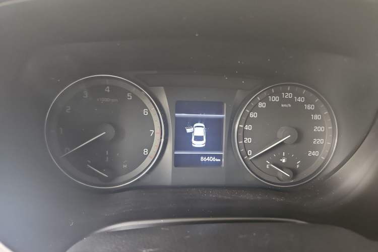 Used Hyundai Mistra 2017 1.8L Automatic Smart GLS China V Standard Odometer Close Up