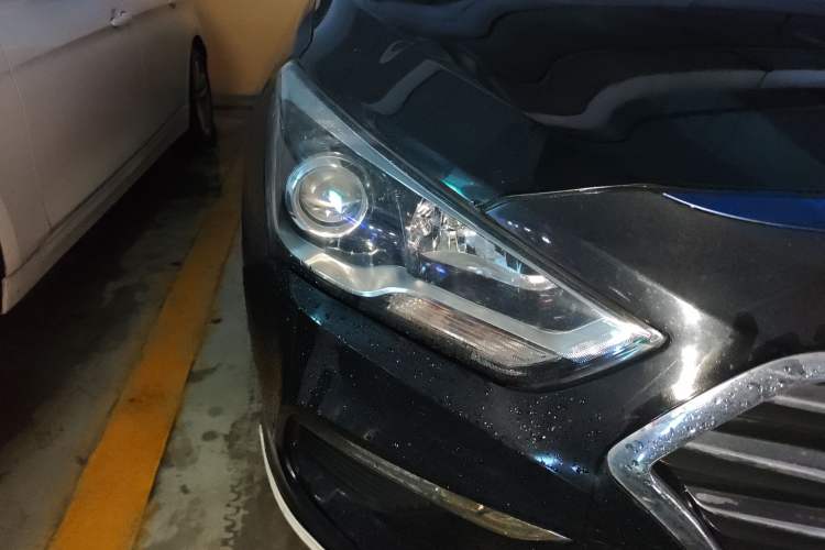 Used Hyundai Mistra 2017 1.6T Automatic Smart GLS China V Standard Right Front Headlight