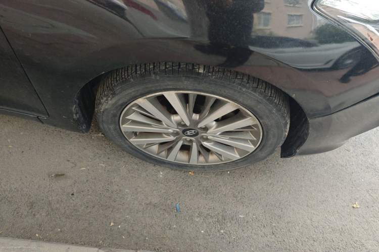 Used Hyundai Mistra 2017 1.8L Automatic Smart GLS China V Standard Right Front Wheel Hub