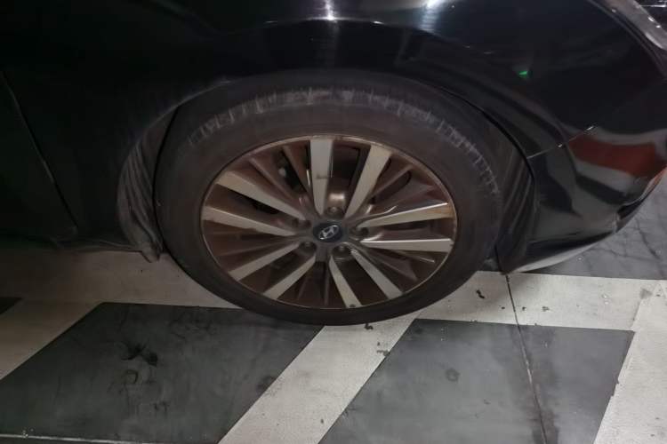 Used Hyundai Mistra 2017 1.8L Automatic Smart GLS China V Standard Right Front Wheel Hub