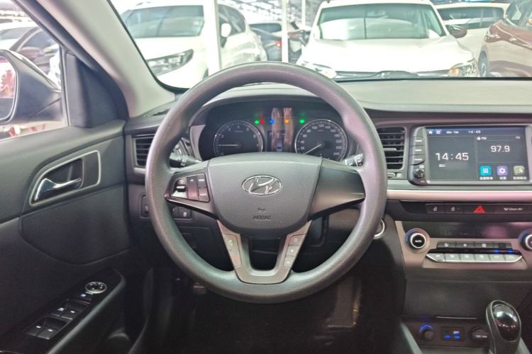 Used Hyundai Mistra 2017 1.8L Automatic Smart GLS China V Standard Steering Wheel