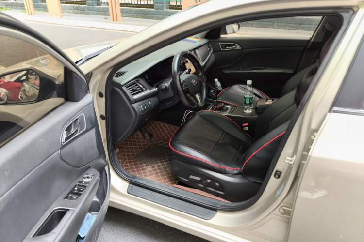 Used Hyundai Mistra 2017 1.8L Automatic Deluxe DLX Model China V Emission Standard Driver Seat