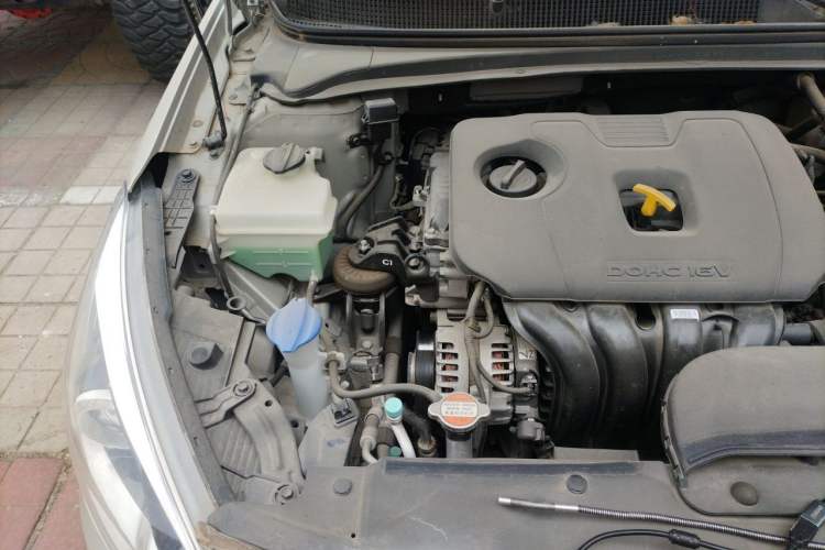 Used Hyundai Mistra 2017 1.8L Automatic Deluxe DLX Model China V Emission Standard Engine Bay Right